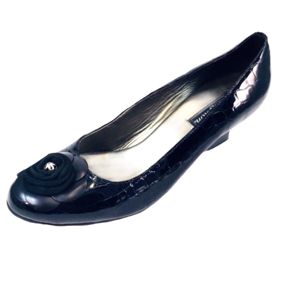 Brighton Womans Black Leather Croc Low Pumps 10M